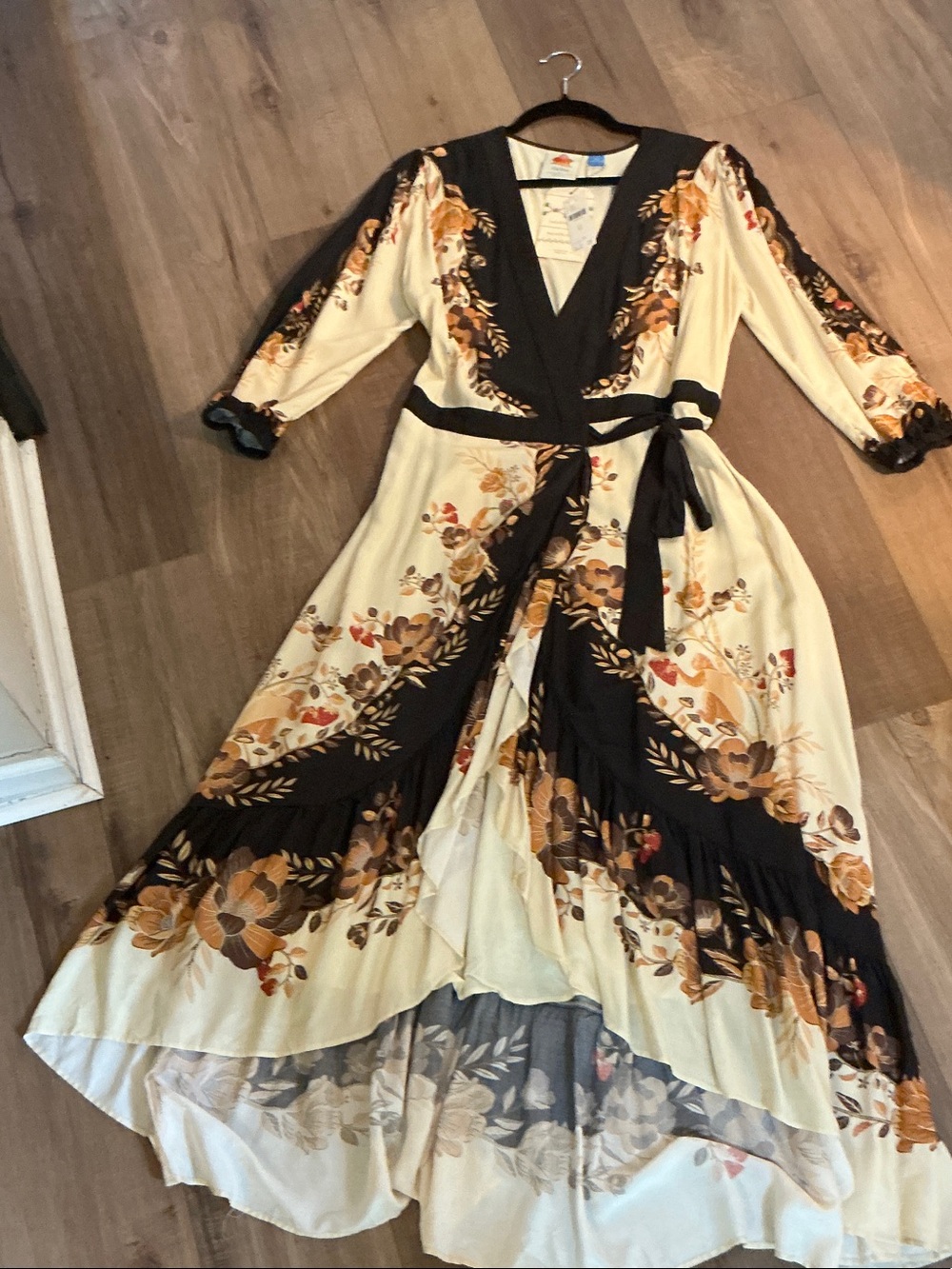 FARM Rio Cream & Brown Floral High-Low Wrap Dress
